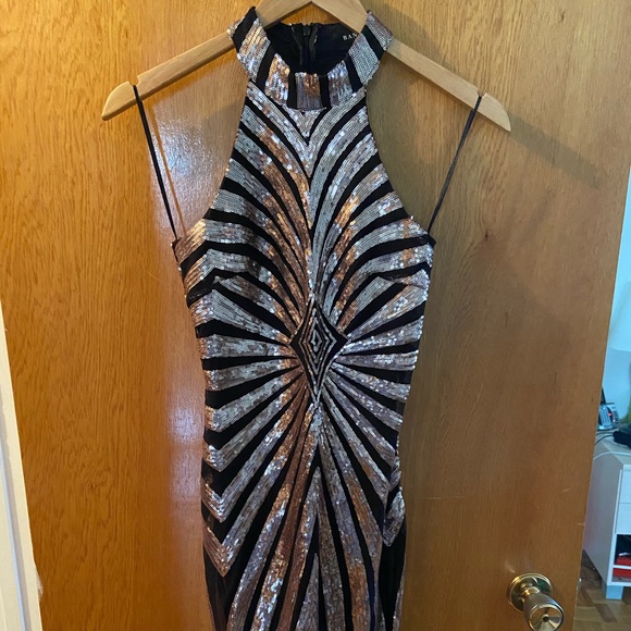 Dresses & Skirts - Sequins dress